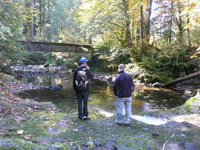 P1130221_副本.jpg (267.06 KiB) Viewed 58163 times Fall Creek Phil & Darren Oct.22, 2011