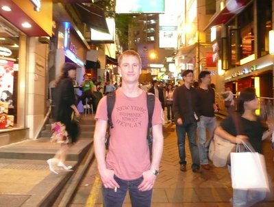 Leif at lan kwai fung HK 2009 04